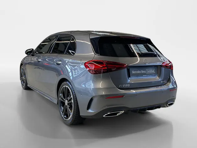 Mercedes-Benz A 220 AMG Line 4MATIC