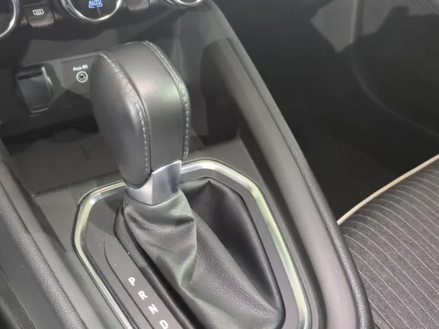 Renault Clio 1.6 E-Tech Intens
