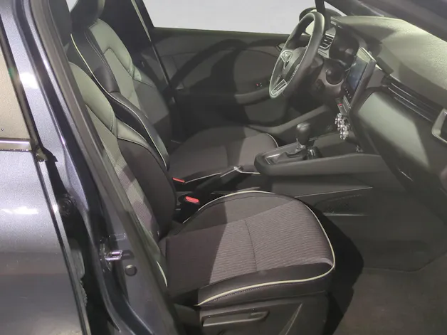 Renault Clio 1.6 E-Tech Intens