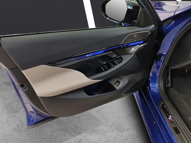 BMW M5 xDrive