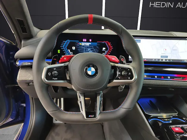 BMW M5 xDrive