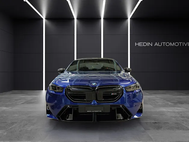 BMW M5 xDrive
