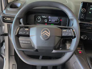Citroën Berlingo M 1.5 BlueHDi 100 First S/S / Extenso Kabine, Pack City / CH-Herstellergarantie / Leasing 2.99% 36 Mte.