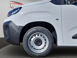 Citroën Berlingo M 1.5 BlueHDi 100 First S/S / Extenso Kabine, Pack City / CH-Herstellergarantie / Leasing 2.99% 36 Mte.