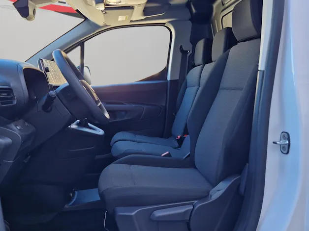 Citroën Berlingo M 1.5 BlueHDi 100 First S/S / Extenso Kabine, Pack City / CH-Herstellergarantie / Leasing 2.99% 36 Mte.