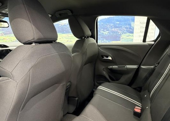 Vehicle image 6 Vehicle image 6