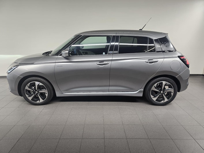 Vehicle image SUZUKI SWIFT