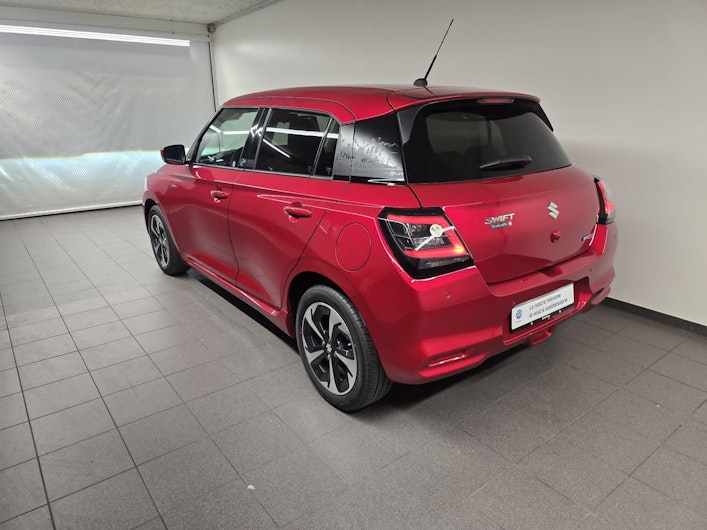 Vehicle image SUZUKI SWIFT