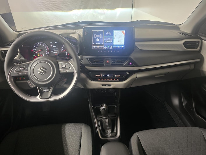 Vehicle image SUZUKI SWIFT