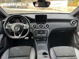 Mercedes-Benz A 220 4m
