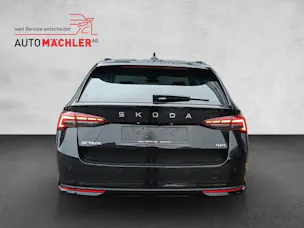 Škoda Octavia Combi 2.0 TSI Selection Tour 4x4 DSG*Matrix*Canton*Head Up*360° Kamera*
