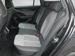 Škoda Octavia Combi 2.0 TSI Selection Tour 4x4 DSG*Matrix*Canton*Head Up*360° Kamera*