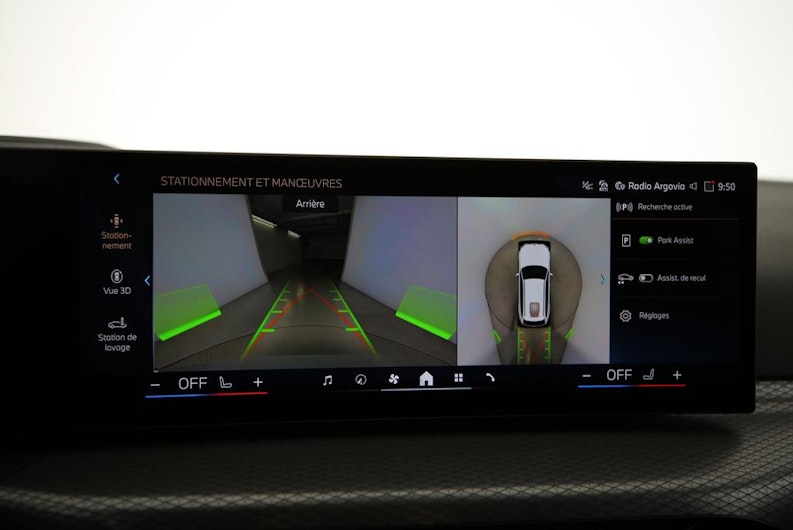 Vehicle image BMW 3 SERIES