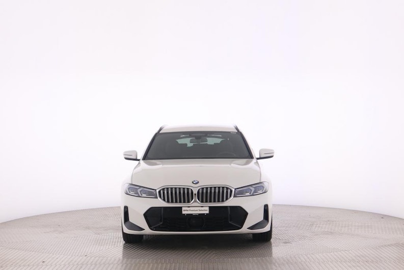 Vehicle image BMW 3 SERIES