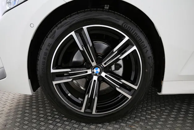 BMW 320d xDrive Touring