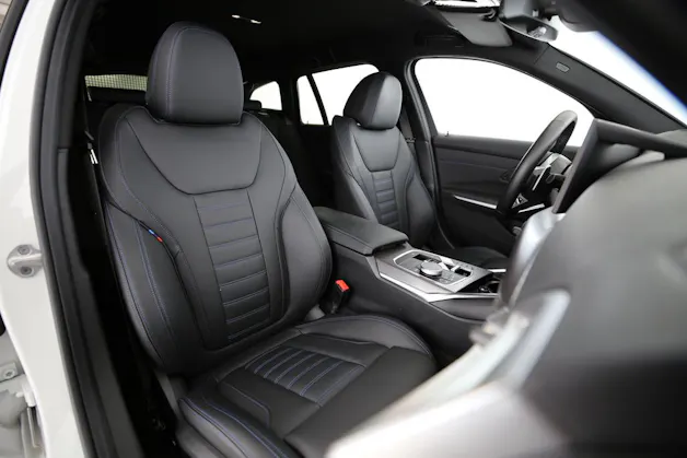 BMW 320d xDrive Touring