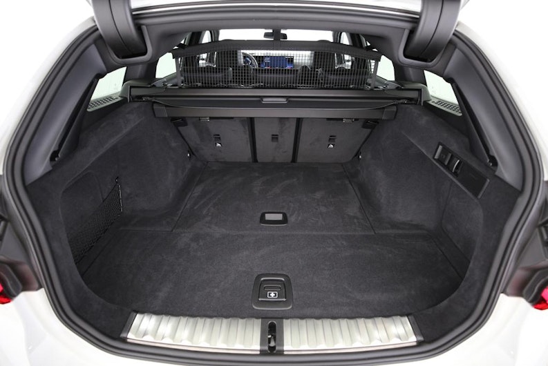 Vehicle image BMW 3 SERIES