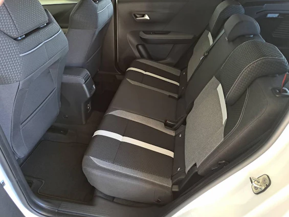 image du véhicule 9 image du véhicule 9