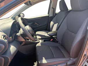 Toyota Yaris 1.5 VVT-i HSD Trend