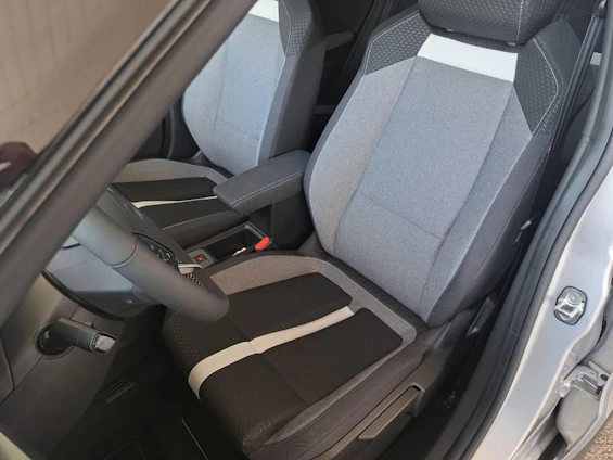 image du véhicule 8 image du véhicule 8