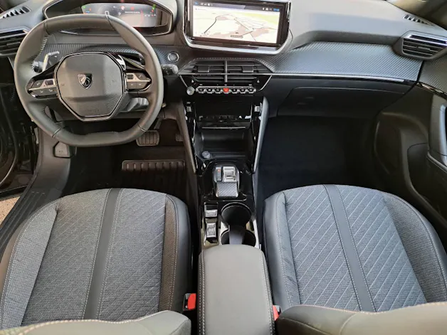 Peugeot 2008 1.2 Hybrid 145cv Allure (8 ans de garantie)