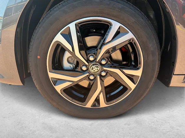 Toyota Yaris 1.5 VVT-i HSD Trend