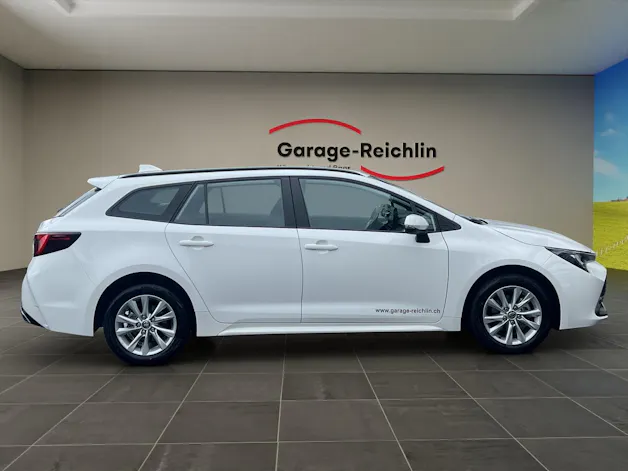 Toyota Corolla Touring Sports 1.8 HSD Comfort