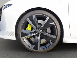 Peugeot 508 SW 1.6 Plug-in Hybrid4 PSE