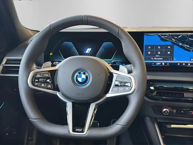 BMW 330e xDrive Touring M Sport Pro