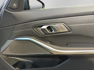 BMW 330e xDrive Touring M Sport Pro