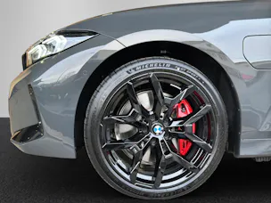 BMW 330e xDrive Touring M Sport Pro