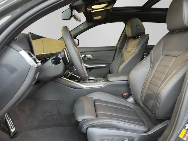 BMW 330e xDrive Touring M Sport Pro