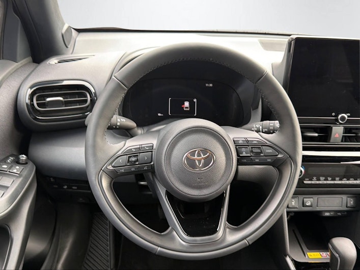 Vehicle image TOYOTA YARIS CROSS