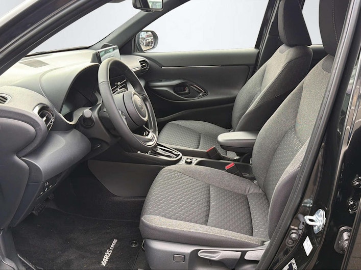 Vehicle image TOYOTA YARIS CROSS