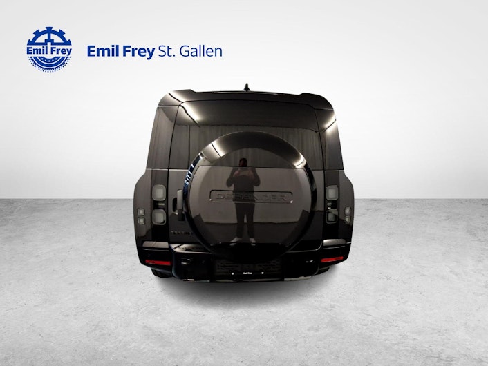 Vehicle image LAND ROVER DEFENDER