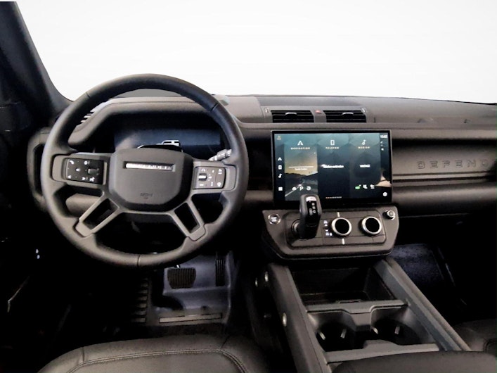 Vehicle image LAND ROVER DEFENDER