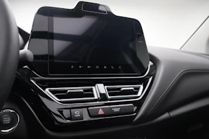 image du véhicule SUZUKI S-Cross 1.4 T Sakura Top Hybrid 4x4