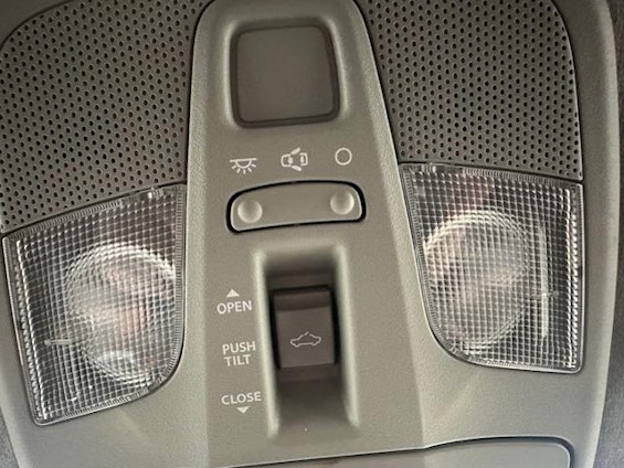 Vehicle image 11 Vehicle image 11