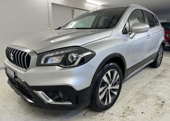 First vehicle image First vehicle image