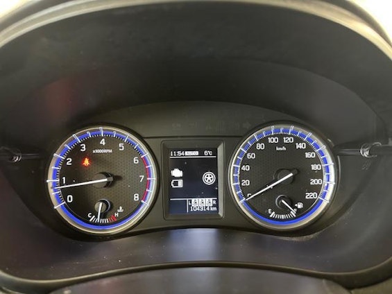 Vehicle image 9 Vehicle image 9