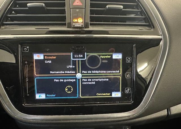 Vehicle image 8 Vehicle image 8