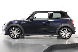 Fahrzeugbild MINI F56 Cooper SE