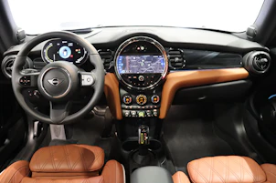 Fahrzeugbild MINI F56 Cooper SE