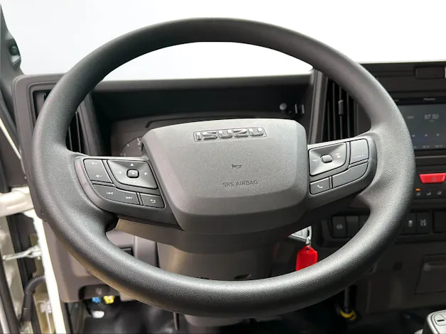 Isuzu M21 Kab.-Ch. E DR 1.9 Ddi TT