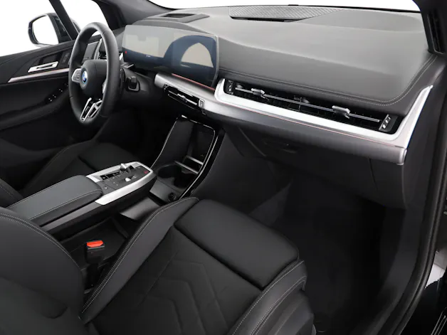 BMW 230e xDrive paddles Active Tourer