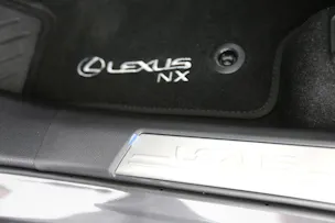 Lexus NX 450h+ Comfort
