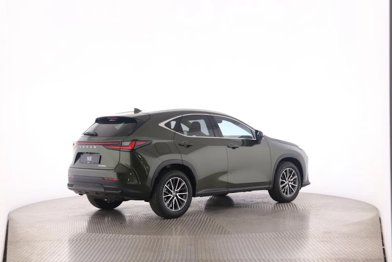 immagine del veicolo LEXUS NX