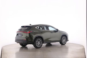 immagine del veicolo LEXUS NX 450h+ Comfort