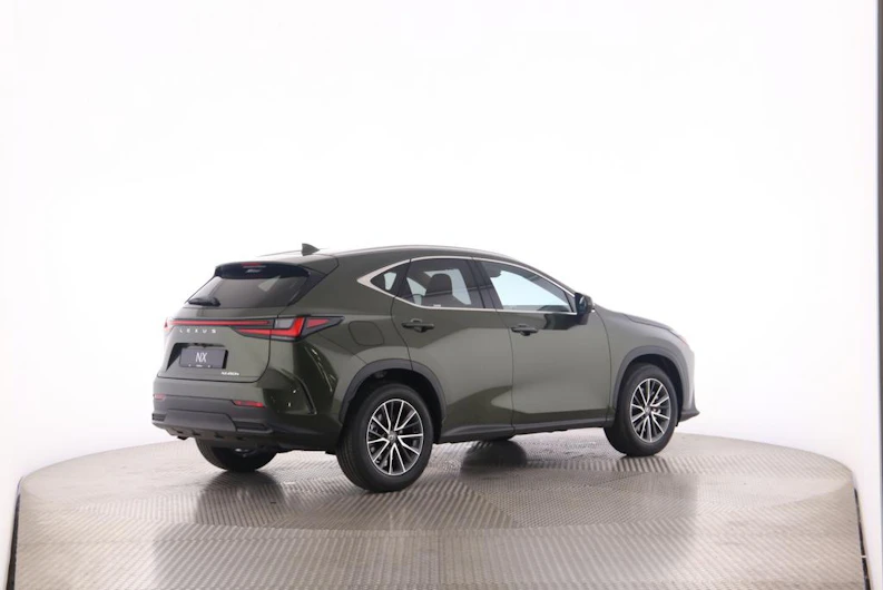 immagine del veicolo LEXUS NX