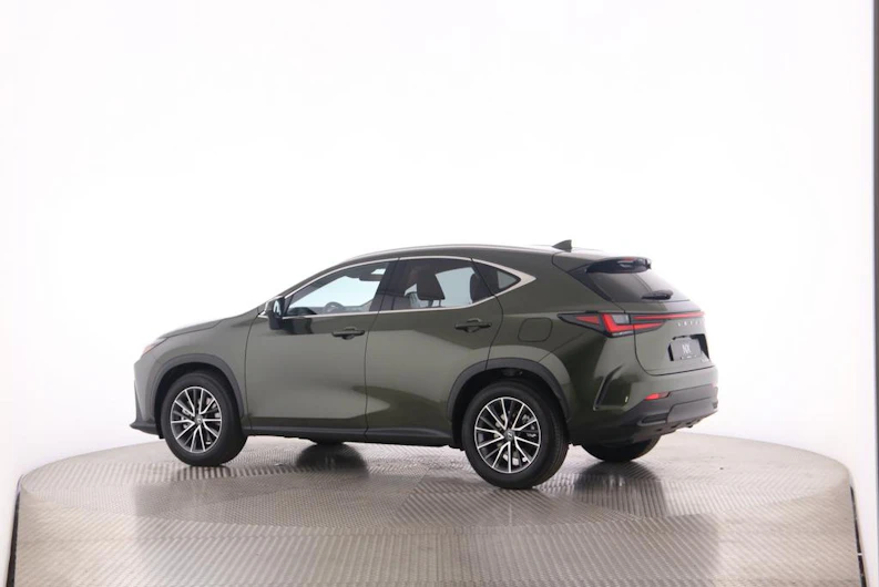 immagine del veicolo LEXUS NX